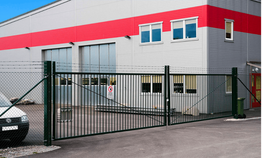 Robust Industrial Swing Gate Demex AB